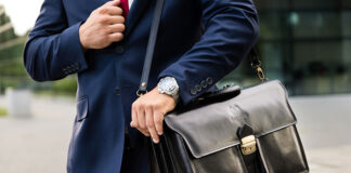 Jak dbać o aktówkę skórzaną