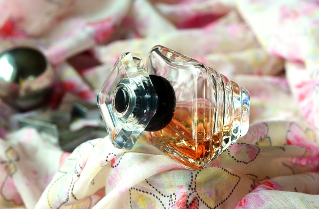 Czym są nuty zapachowe w perfumach
