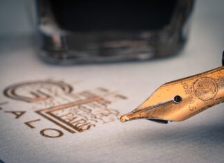 Jak zrobić wypełniacz do prezentu?