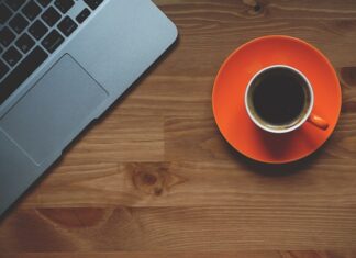 Jak się nazywa espresso z mlekiem?