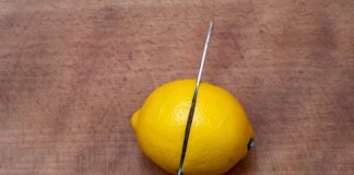 Czy trzeba sparzyć cytrynę?