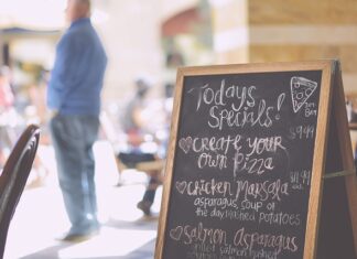 W jakim sklepie jest promocja na cukier?