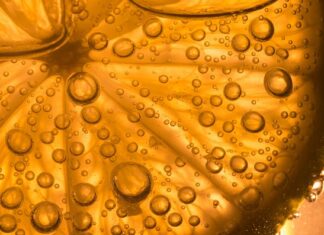 Dlaczego są pęcherzyki powietrza w akwarium?