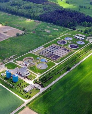 Obieg zamknięty wody w przemyśle – jak ograniczyć zużycie i koszty? Obieg zamknięty wody w przemyśle